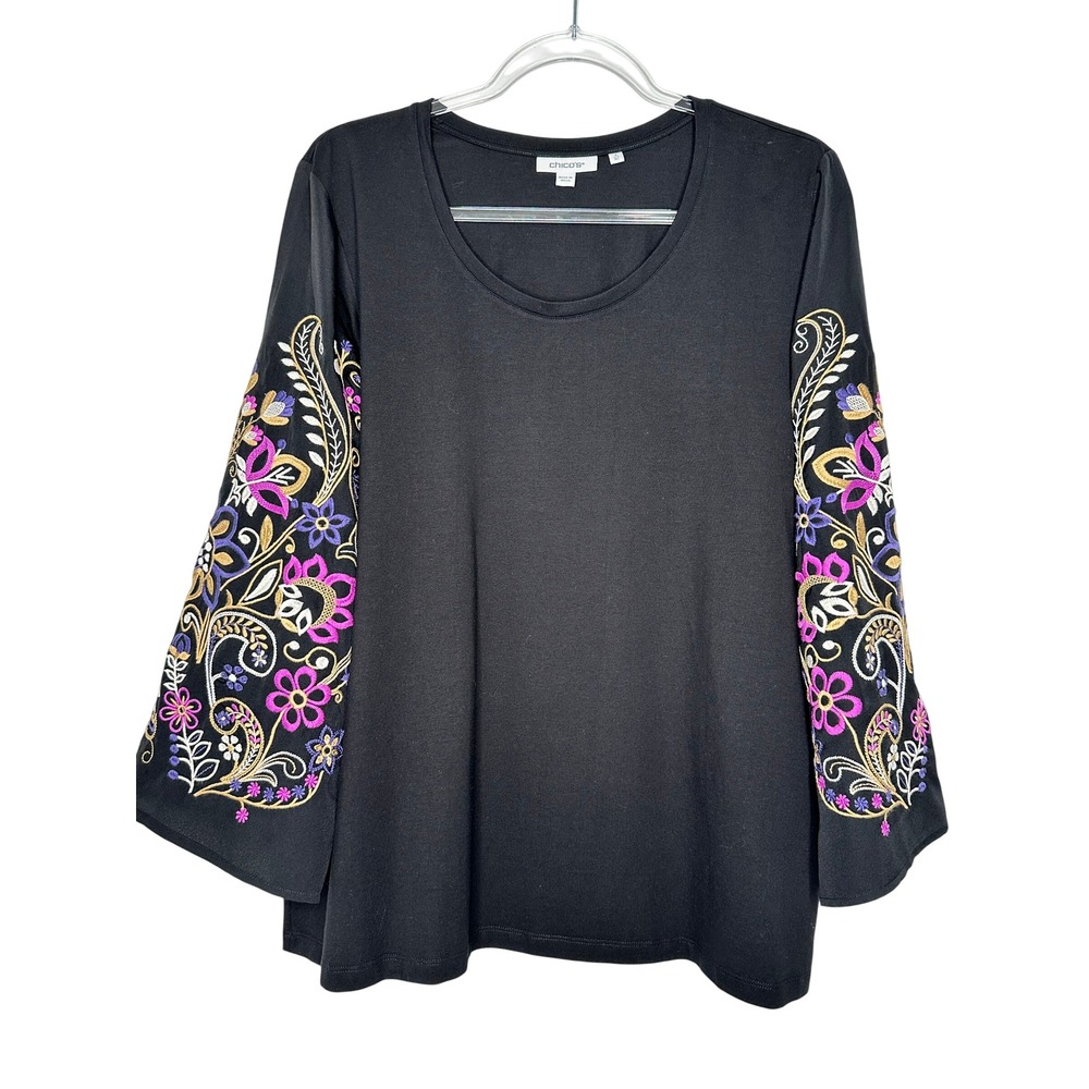 Chicos Embroidered Bell Sleeve Top Size 3 XL Black Floral Scoop Neck Knit Boho